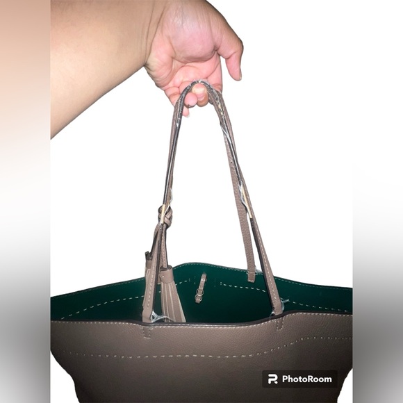 Tory Burch Mcgraw Large Tote - Picture 13 of 15